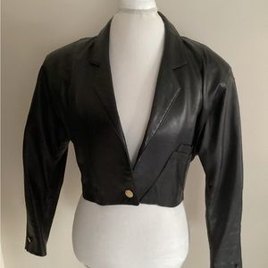 Vintage Maxima blk leather cropped Jkt